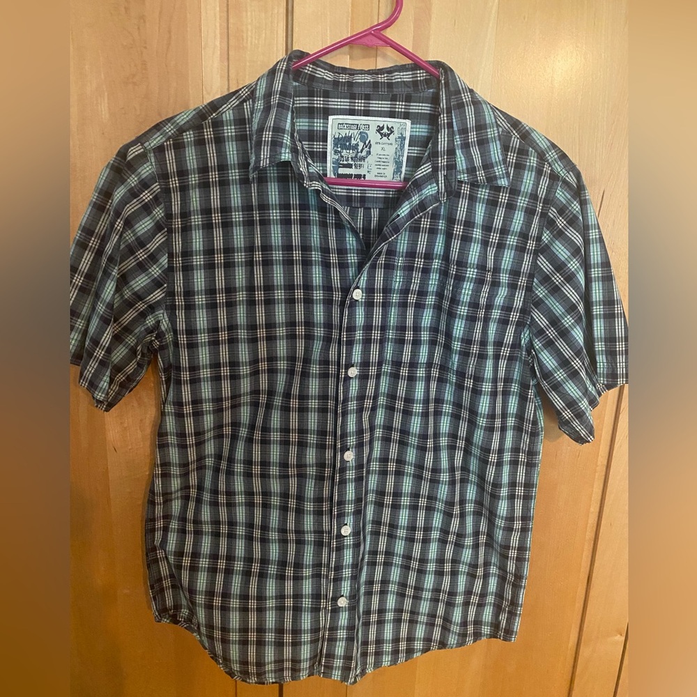 Boys short sleeved button-down